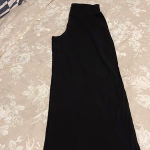 Brand new never worn Donna Karan size small wide leg pants and sports bra